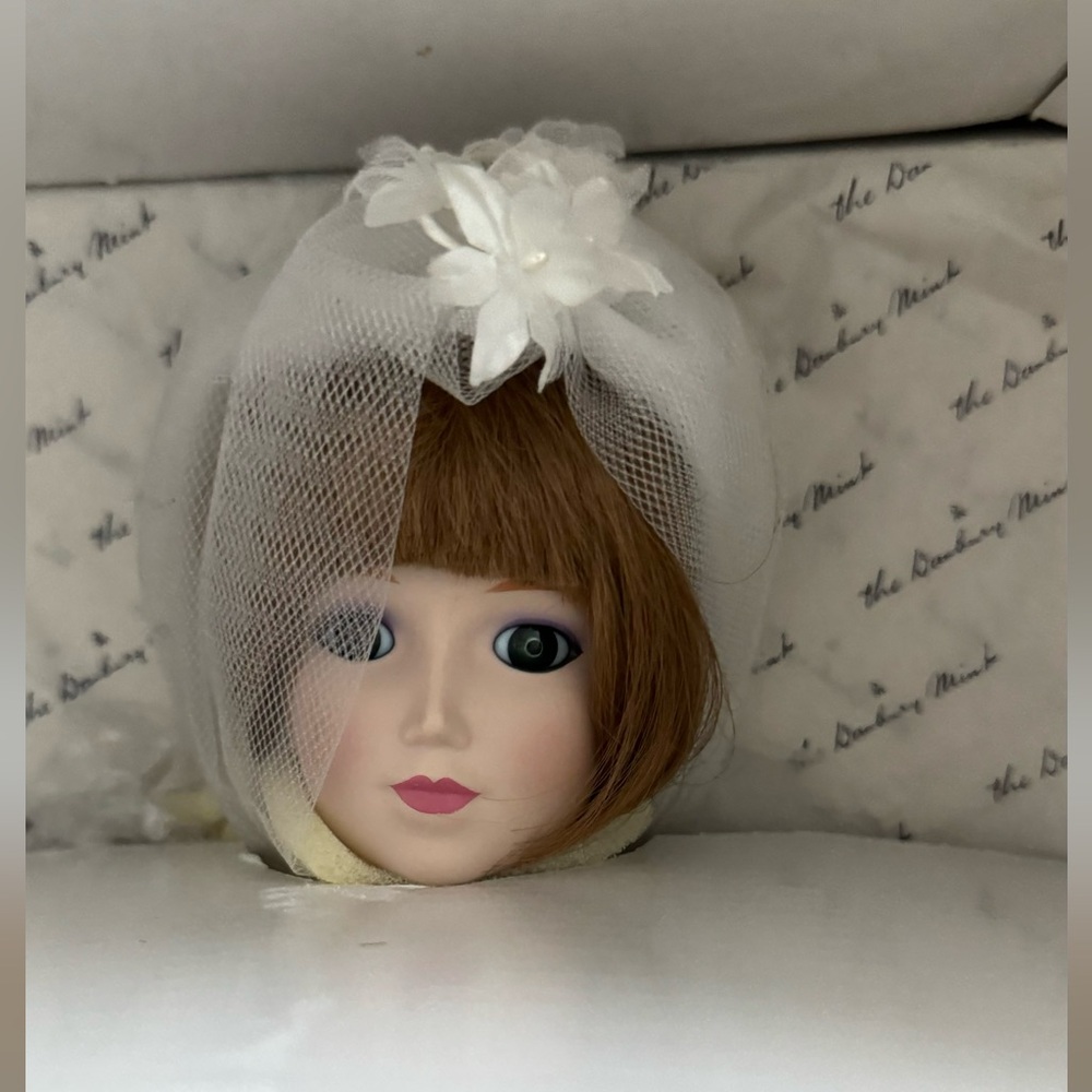 Bride of the four seasons, franklin heirloom doll. 17 inch